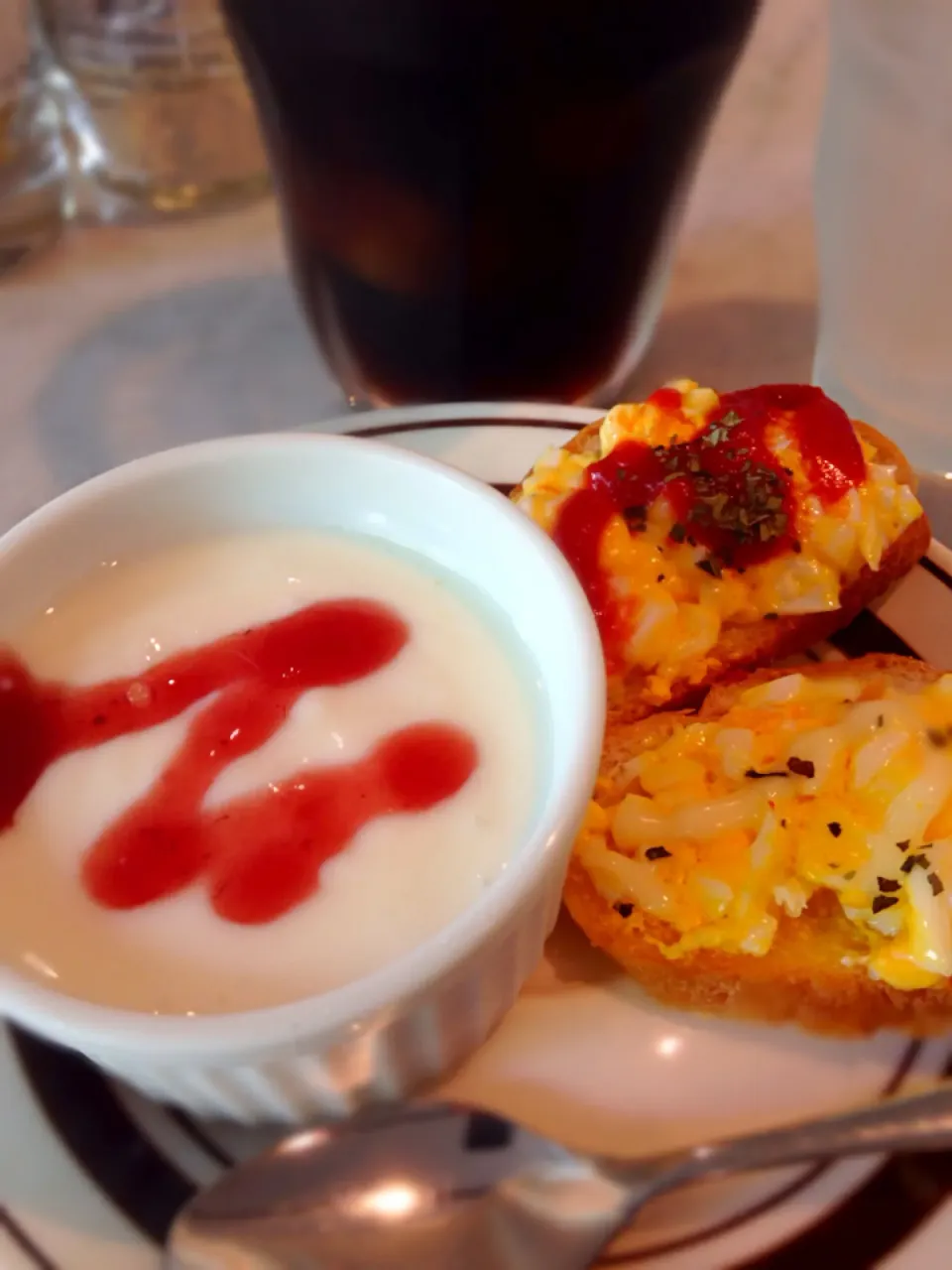 カフェアイリスのモーニング|つぼたけちゃん🍷さん