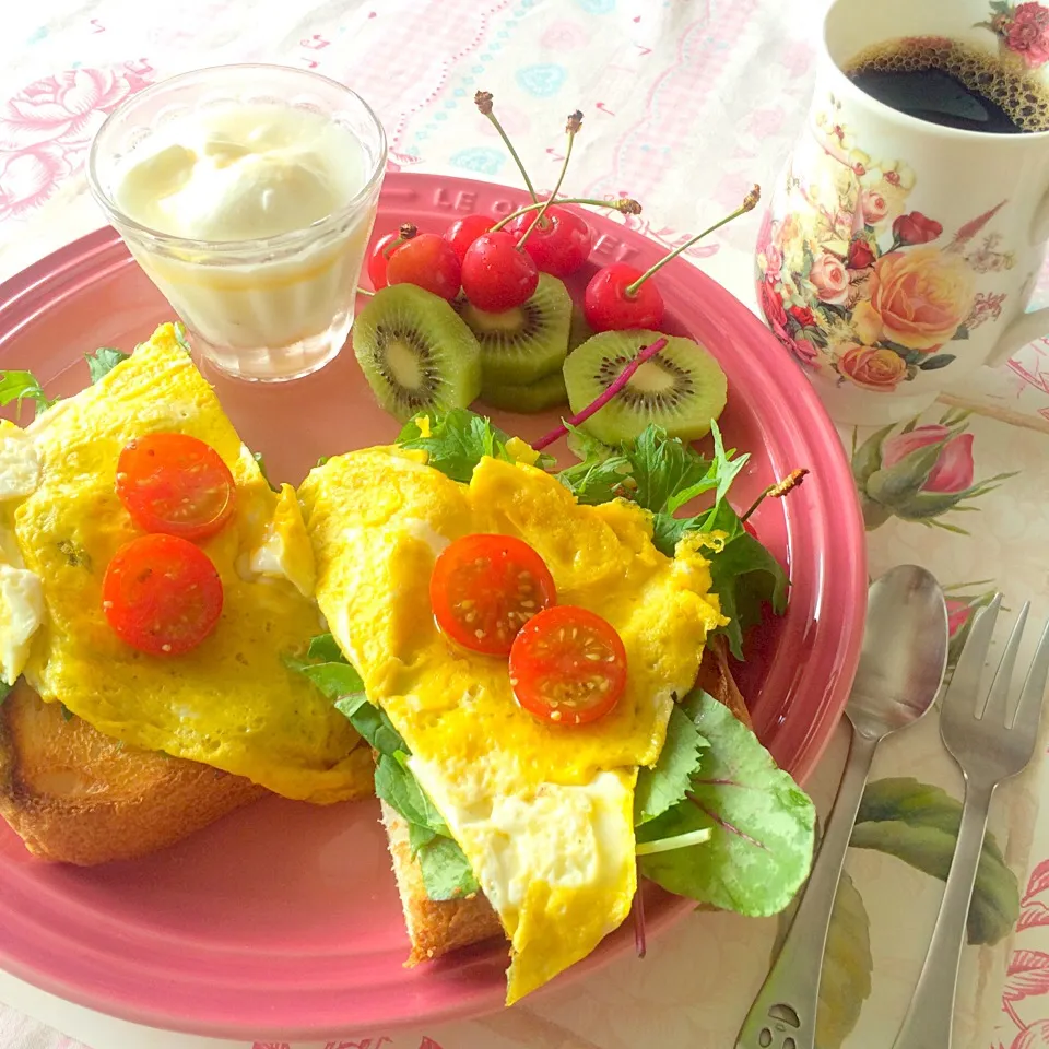 ♪560kcalの朝ごはん♪|ぼるぴぃ〜さん