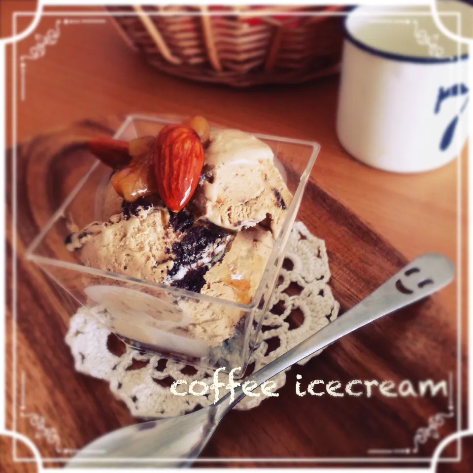 メイさんの料理 コーヒーアイス🍨あやちゃんのナッツとオレオ混ぜ込み〜(๑ ॣ•͈ٮ•͈ ॣ)♡|rieさん