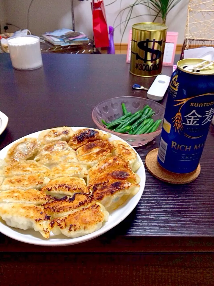 Snapdishの料理写真:餃子とキムチ餃子|あやさん