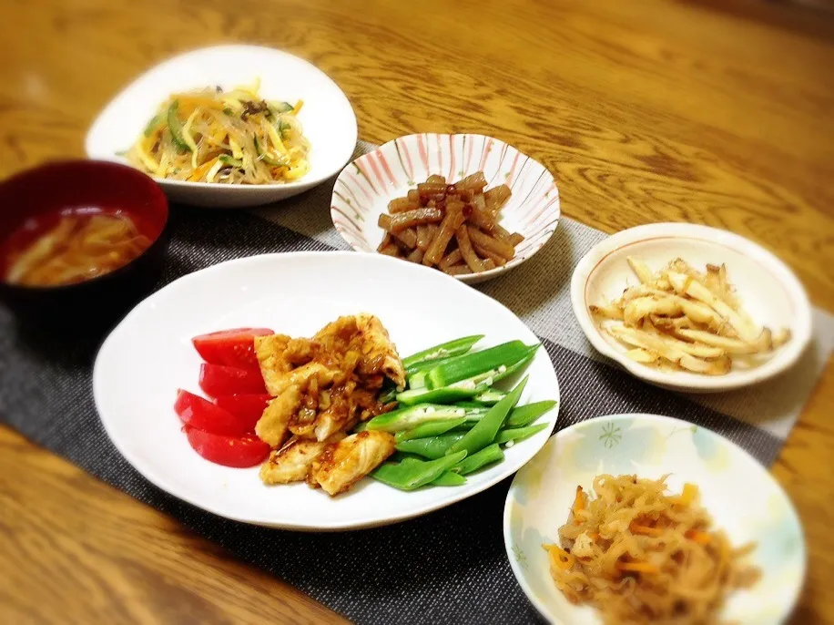 くららさんの料理 あっとゆーま💨中華春雨サラダ⭐・ピリ辛こんにゃく・エリンギの焼き浸し・切り干し大根の煮物・Yumiさんのササミ柔らか焼きレモン塩酢醤油で・キャベツとエノキのスープ|美也子さん