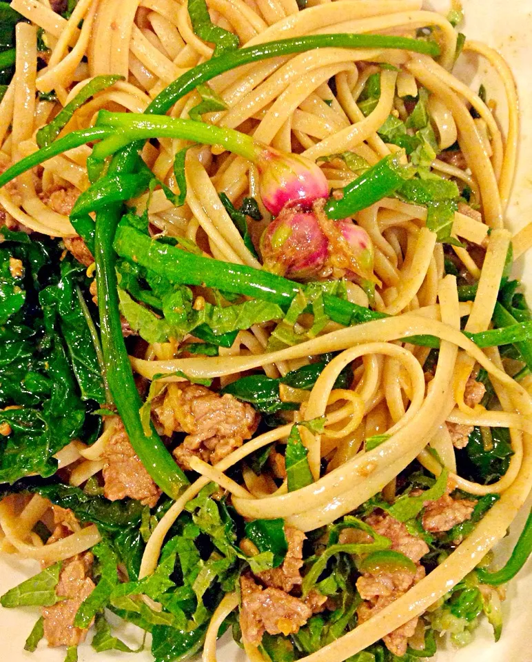 Linguine with beef , shoyu koji, sake, and shiso|Peter Simonさん