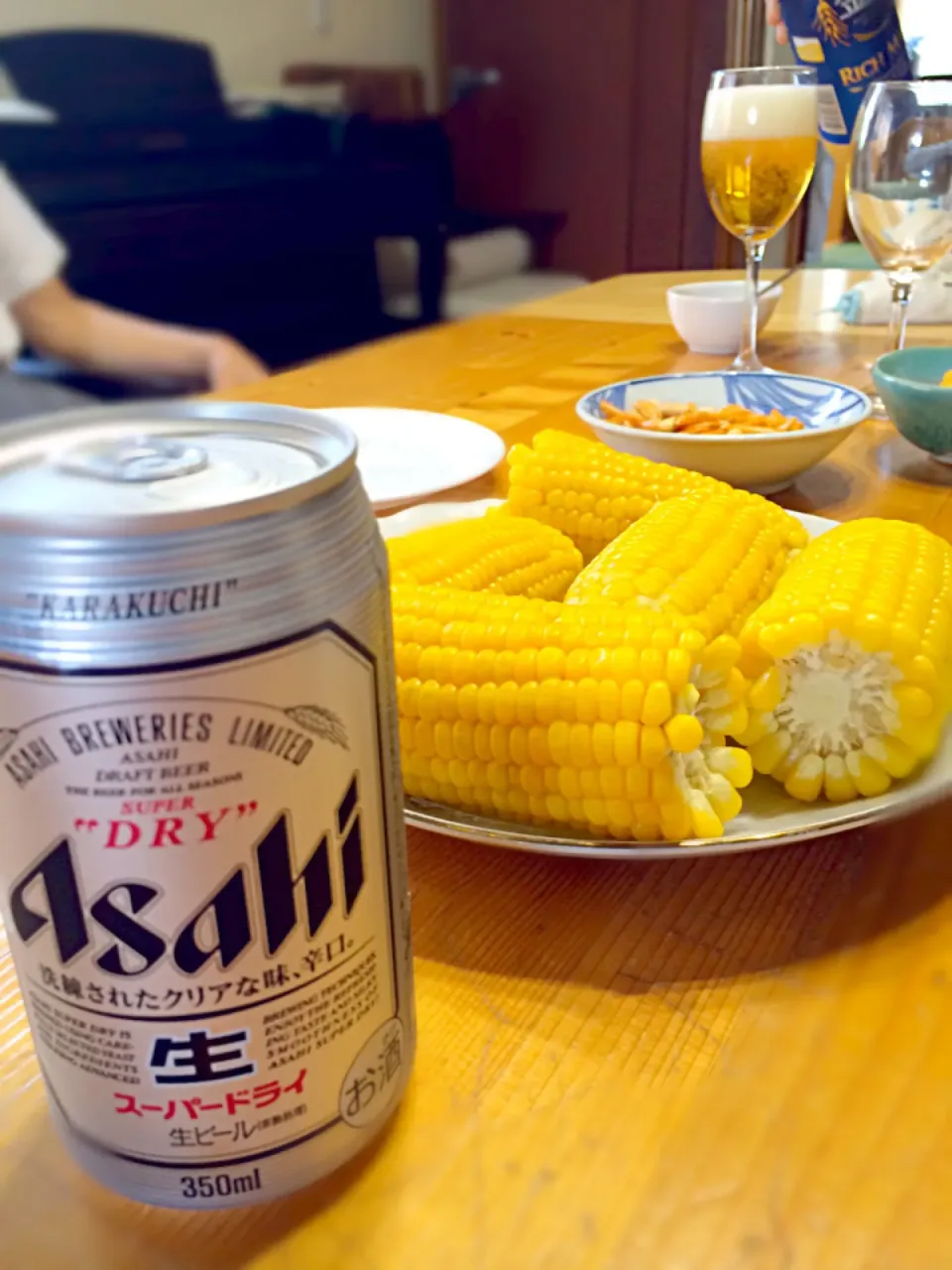 ただいま〜からのビール( ´͈ ᗨ `͈ )◞♡⃛|morimi32さん