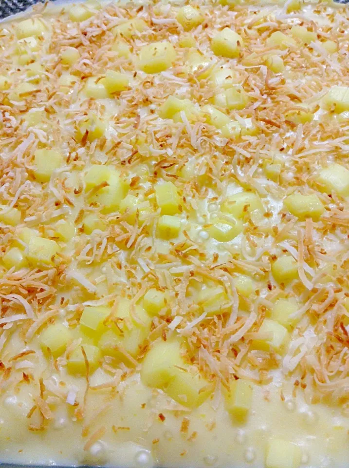 Maja blanca with cheese and coconut flakes|Jenelyn Noguchiさん