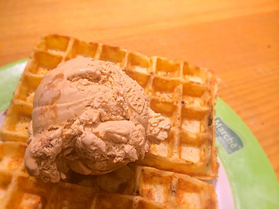 Chocolate Ice-Cream Waffle|Pelsia Yapさん