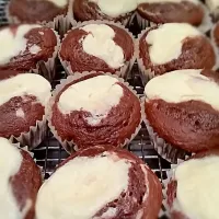 chocolate cream cheese cupcakes|jeffry angeloさん