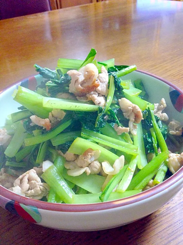 豚肉と小松菜の炒め物|ふくぷくさん