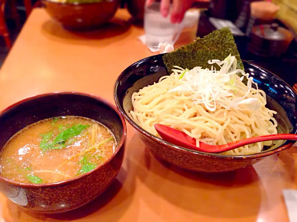 誉商店つけ麺大盛り|ちびさん