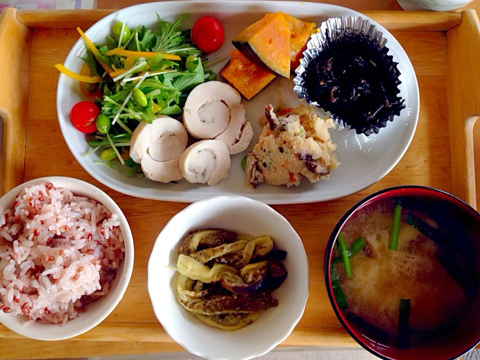 晩御飯。お昼が貧相だったので、頑張って料理した！|かわちさん