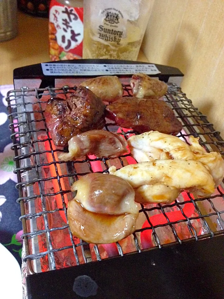 夕ごはんは、焼き鳥。隅っこは、うまいよ〜(((o(*ﾟ▽ﾟ*)o)))|ハルさん