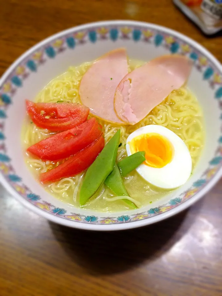 トマトラーメン|アスカさん