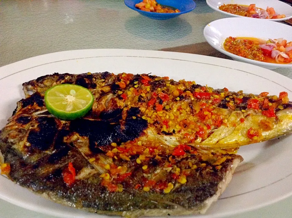 Ikan Bakar Rica|Bambang Budiono Tjioさん