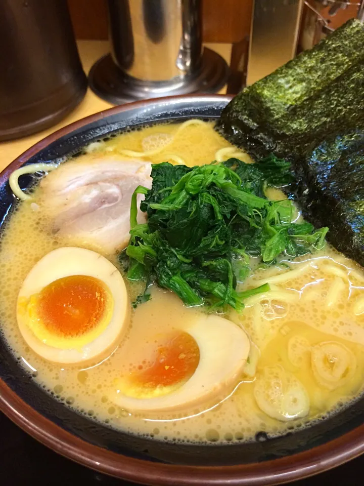 味玉醤油ラーメン|山内博之さん