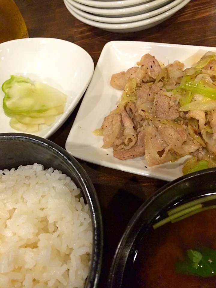 お夜食の豚ネギ定食|Tetsuaki  Komatsuさん