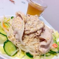 手作りごまだれで冷しゃぶそうめん