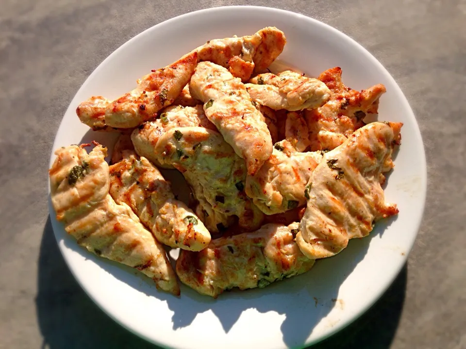 Grilled Lemon Basil Chicken Strips|Gregさん