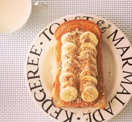 Snapdishの料理写真:Cinnamon banana tost*|sanaさん