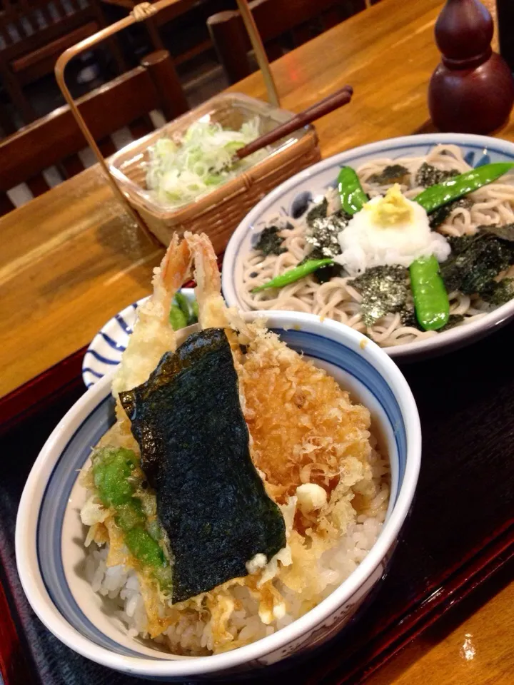 ✨天丼と冷たいお蕎麦✨|中さんさん