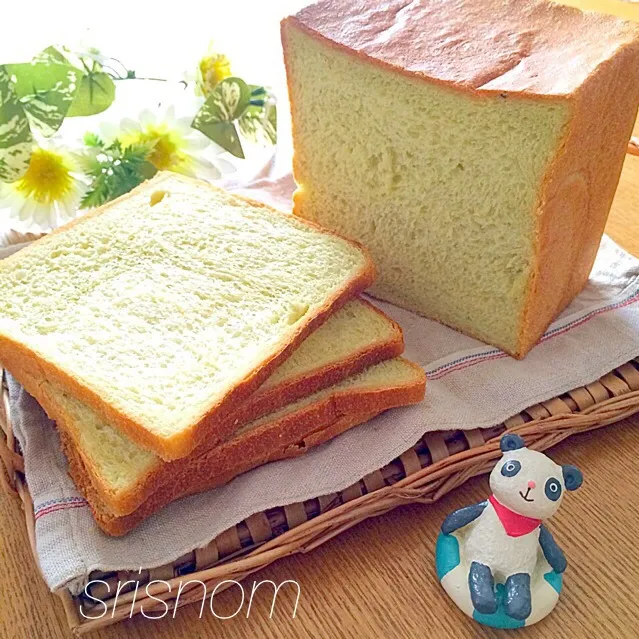 ペコちゃんのアボカド食パン♪|なおさん