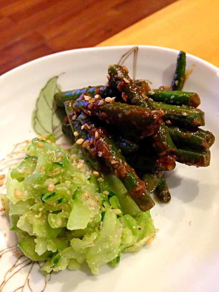 自家製野菜のおかず二品 塩もみ胡瓜胡麻酢和え インゲン酢味噌和え|あきらさん