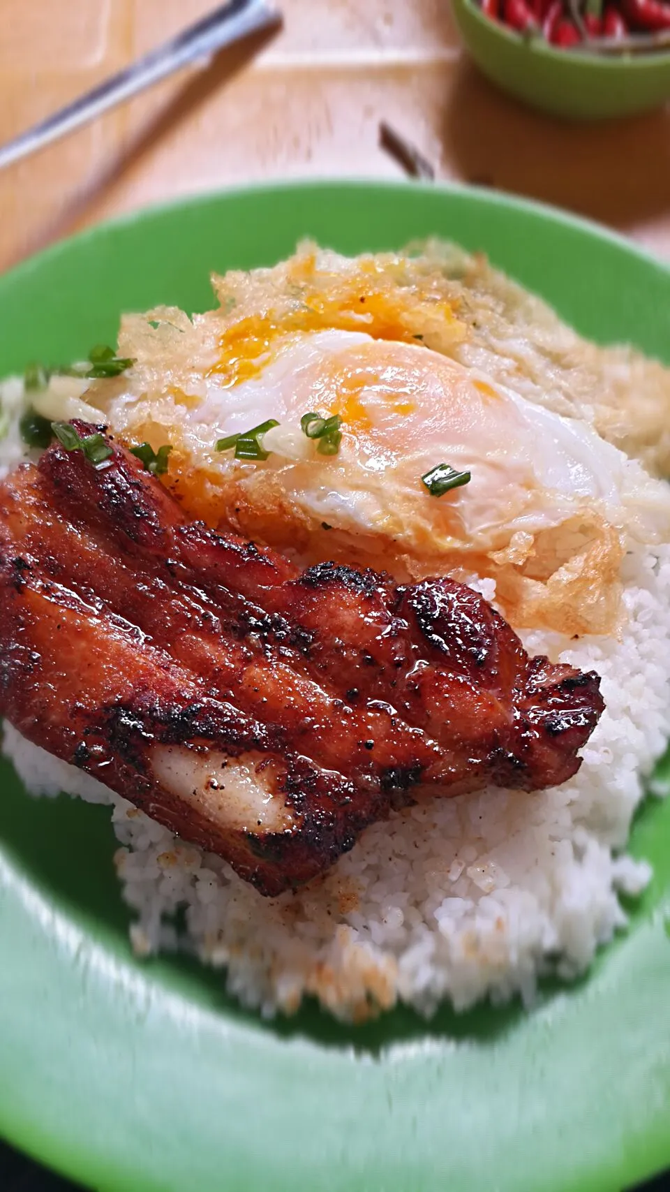 broken rice w bbq porkchop|kietnguyenさん