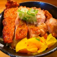 Snapdishの料理写真:Grilled Chicken Donburi|Samson Yukさん