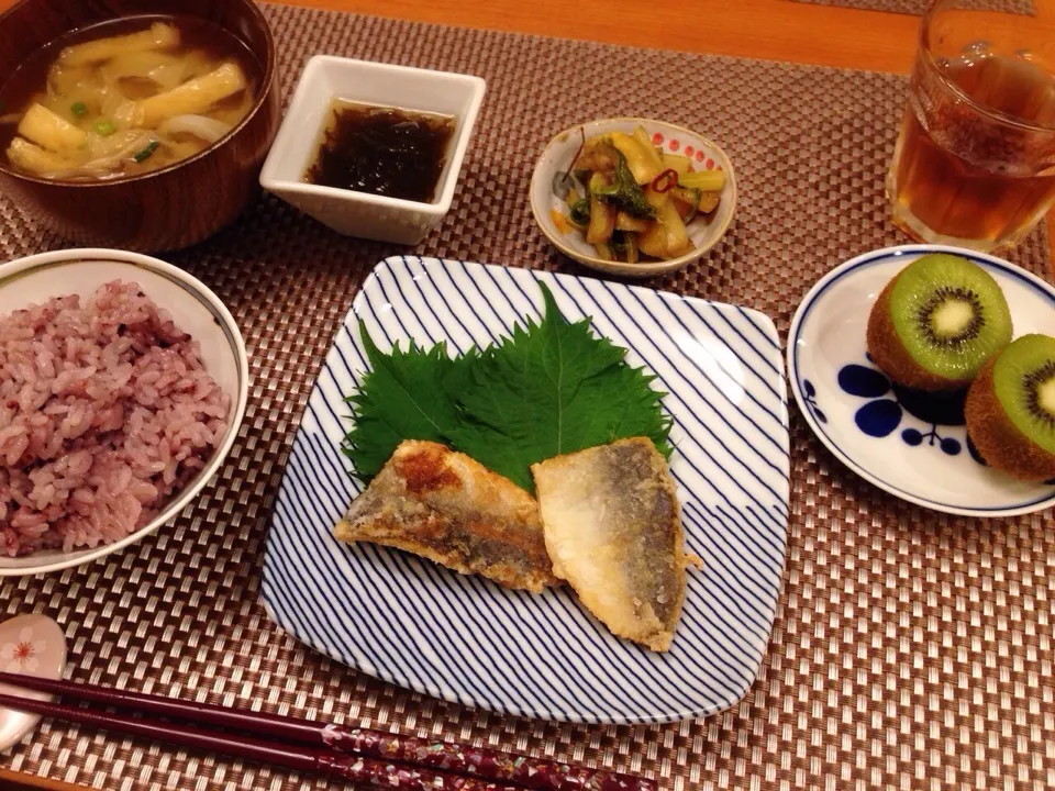 Snapdishの料理写真:7/14 鯵竜田揚げ 茄子とセロリのピリッと煮  もずく酢  味噌汁  キウイ|ikukoさん