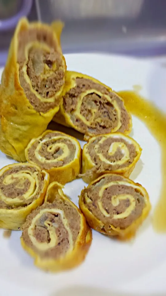 Beef rolade with brown sauce|laksmi nurul ismiraさん