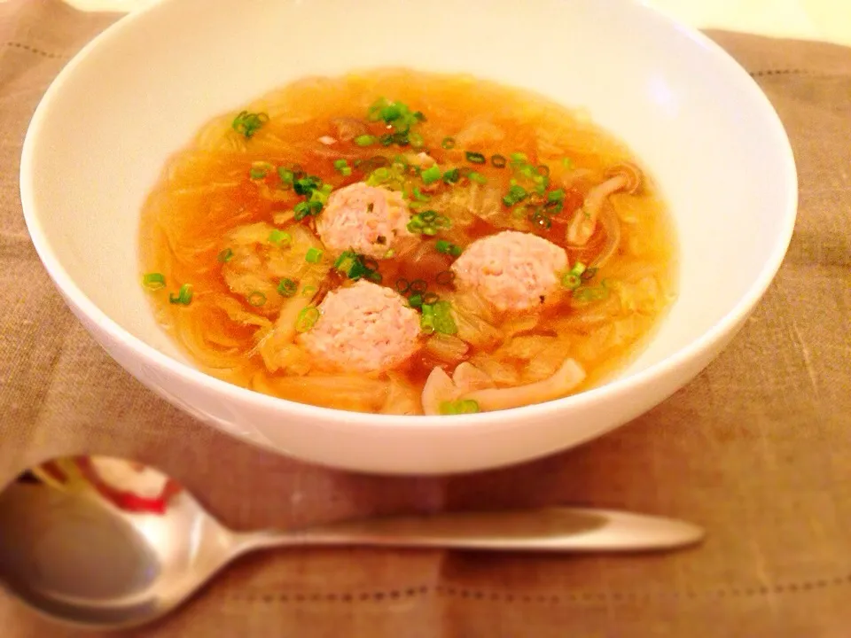 鶏団子の春雨スープ。|めぇさん