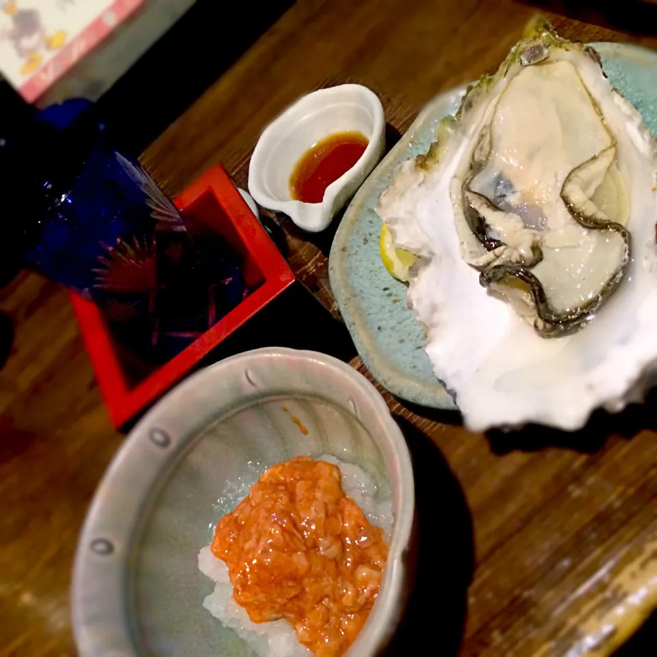 マグロの酒盗と生牡蠣を明鏡止水で頂きました|uchikawa hiroshiさん