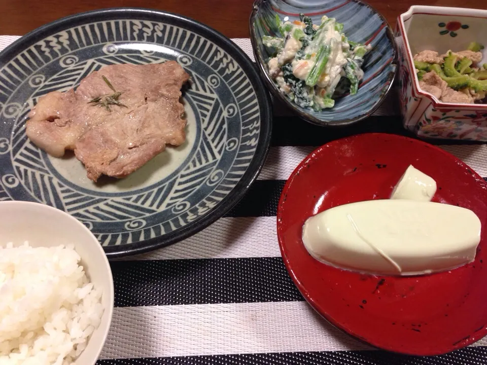 Snapdishの料理写真:豚肉のローズマリー焼き|愛ペガさん