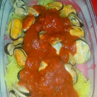 spaghetti squash with mussels|Dee Youngさん