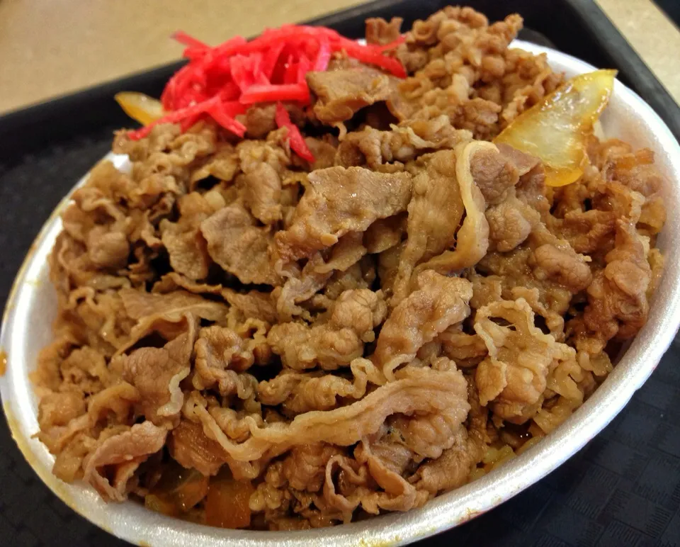 Snapdishの料理写真:YOSHINOYA!!! Xtra Beef Juice.|たけうちさん