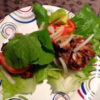 Snapdishの料理写真:Lettuce wrap burgers - gluten free|josiebgreenさん