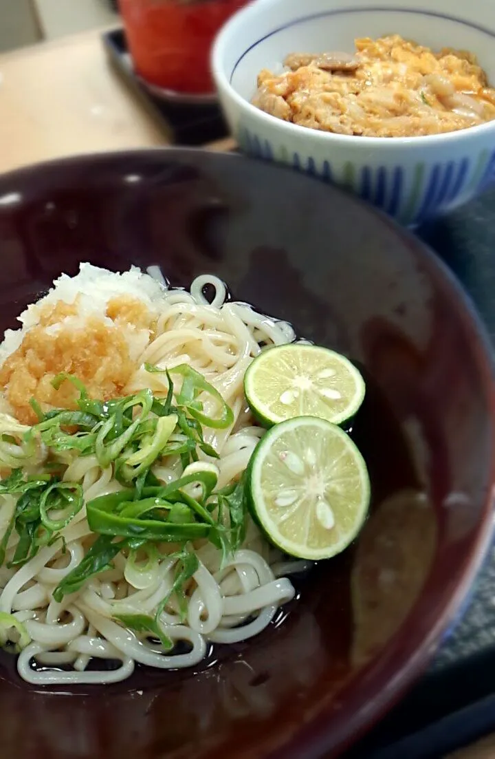 すだちおろしうどんとミニ親子丼|平原知宏さん