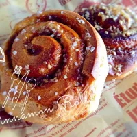 Snapdishの料理写真:Cinnamon Roll🍴