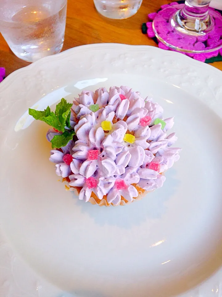 紫陽花のカップケーキ|Hikariさん