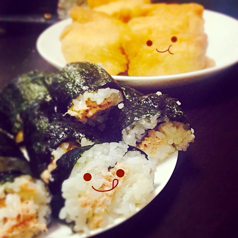 今日の晩御飯♡お稲荷さんとツナマヨ海苔巻き|くるみさん