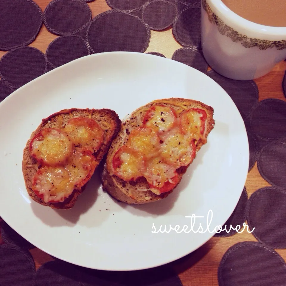 Snapdishの料理写真:Low-carb breakfast|くぅさんさん