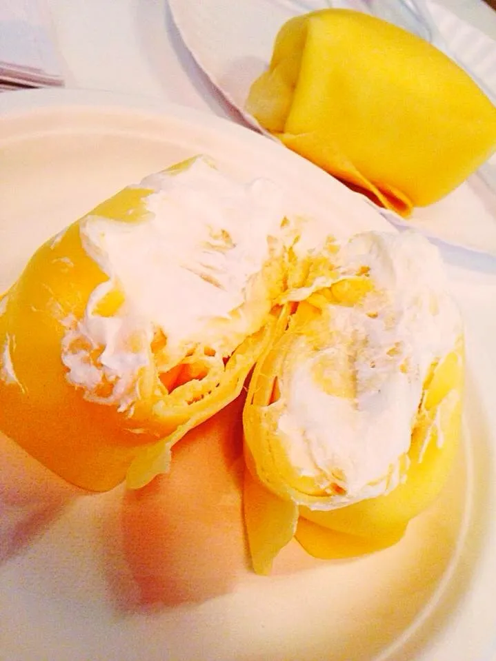 Durian Crepe Dessert|Mich Liowさん