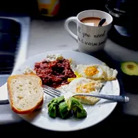 huevos rancheros|Laura Clarkさん