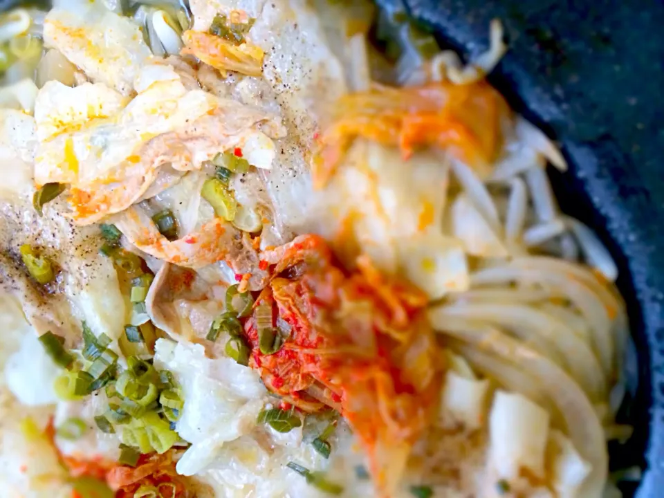 豚バラお野菜たっぷり蒸し|ととろんめさん