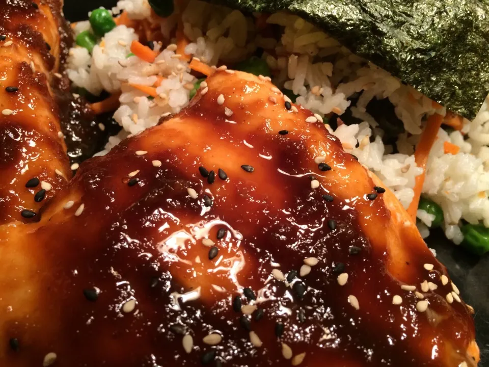 Snapdishの料理写真:Teriyaki Glazed Salmon w/Sweet Pea Carrot Sesame rice Nori Tian|ciaFRYguyさん