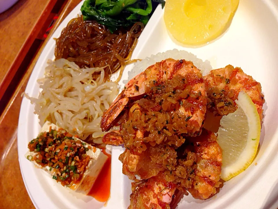 Snapdishの料理写真:Yummy, Hawaiian garlic shrimp|yeni kartikasariさん