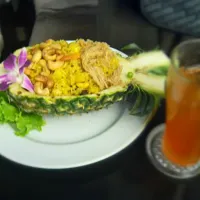 Thai Pineapple Fried Rice|echavolkovaさん