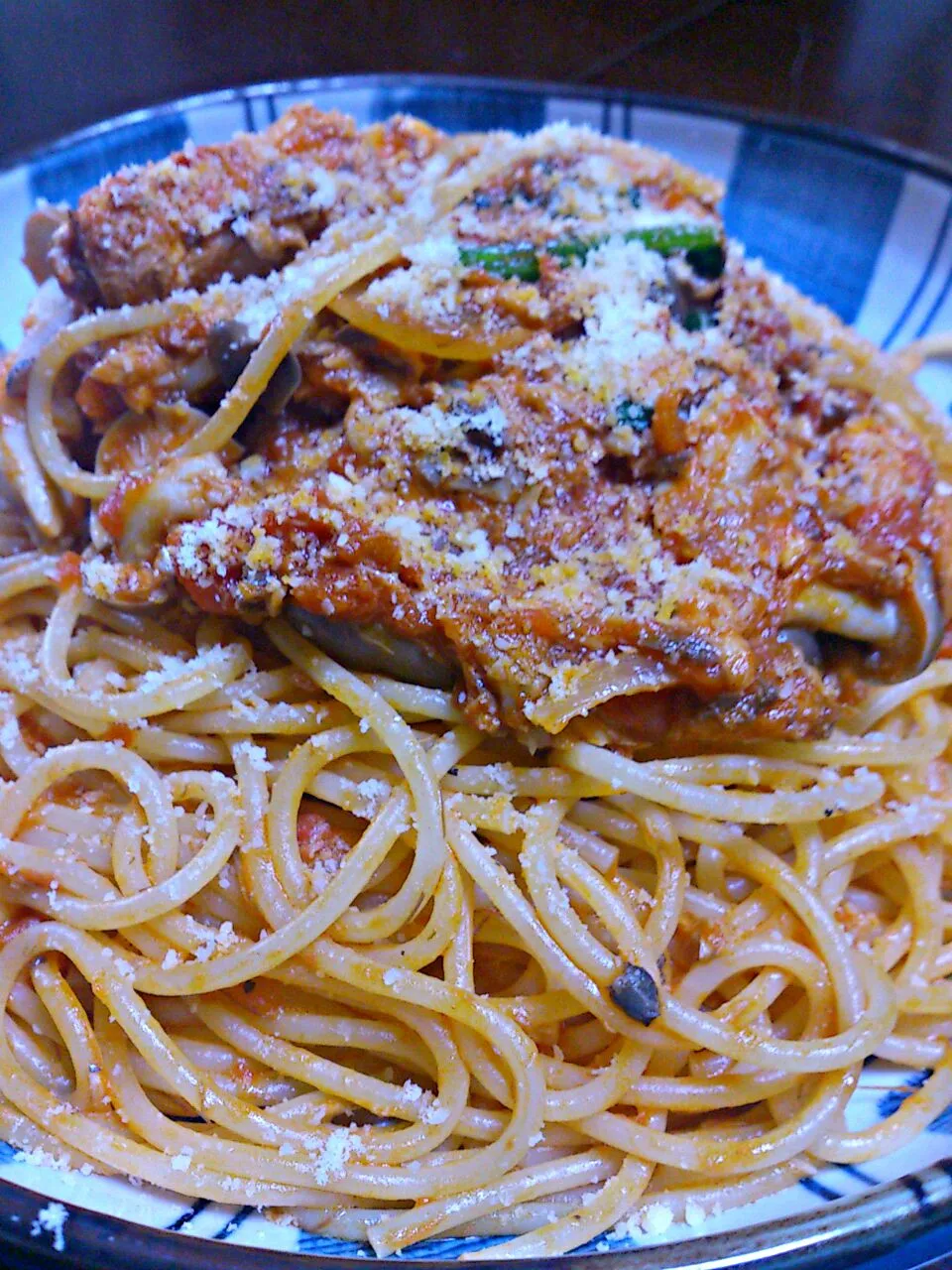 pasta of the tomato source-based tuna.|toshimasakodachiさん