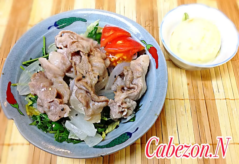 今日の賄い  どっさり豚しゃぶサラダ|Cabezon.Nakamuraさん