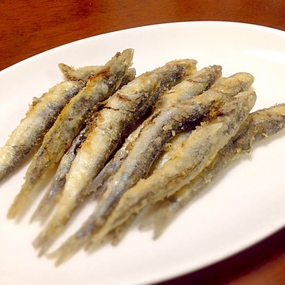 昨日釣って来た鰯の唐揚げ|ヒロリンさん