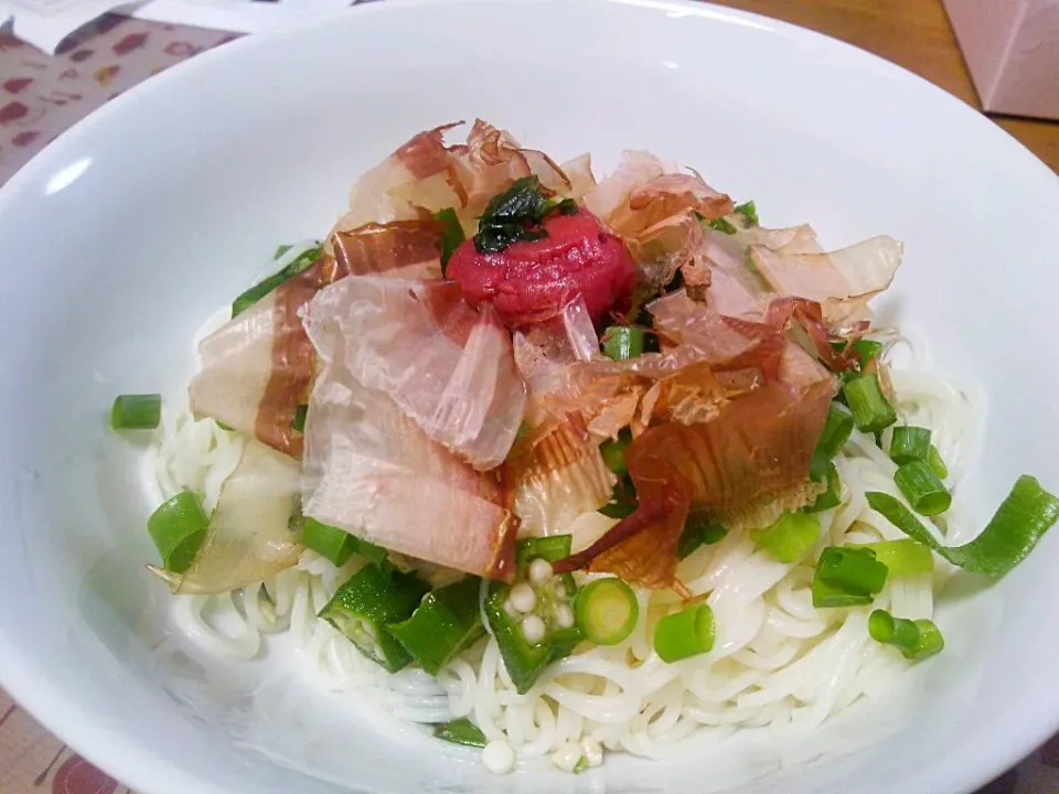 ７月18日 梅とオクラと大葉のそうめん|いもこ。さん