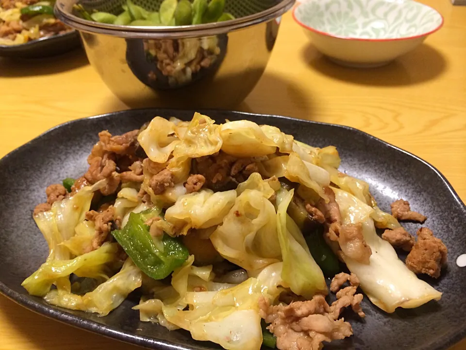 回鍋肉風炒め物、枝豆。|liccaさん